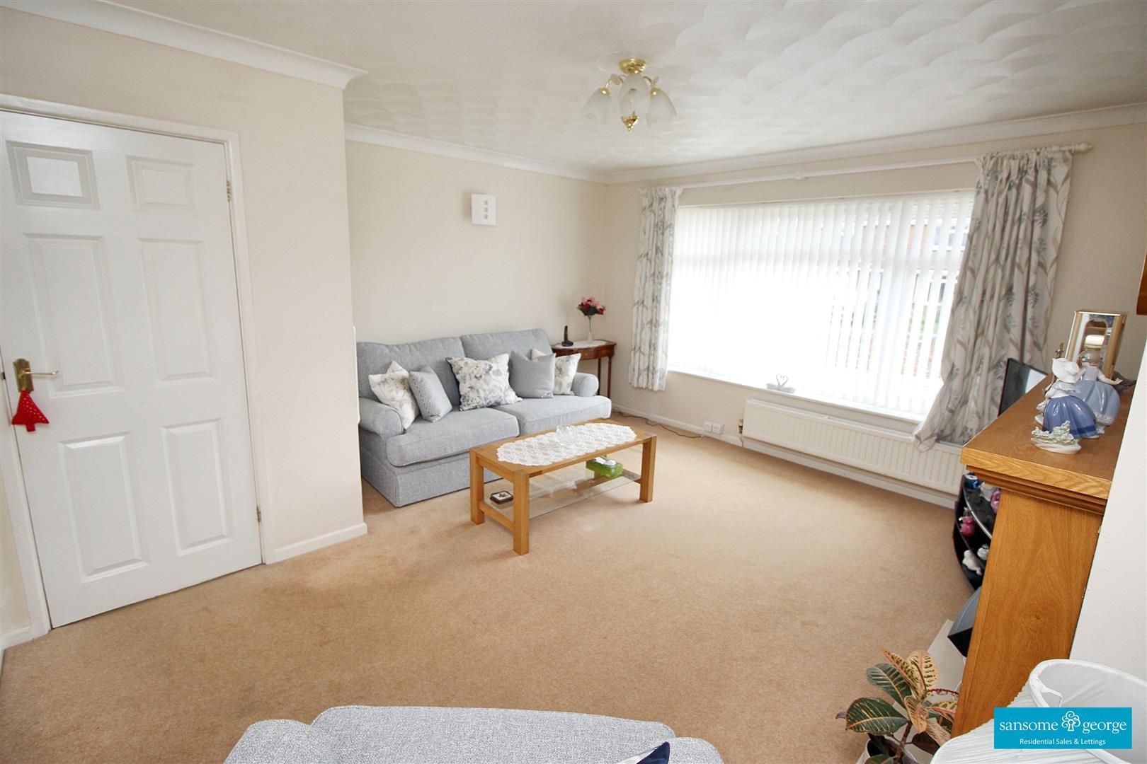 2 bed property in Eastbury Avenue, Reading
